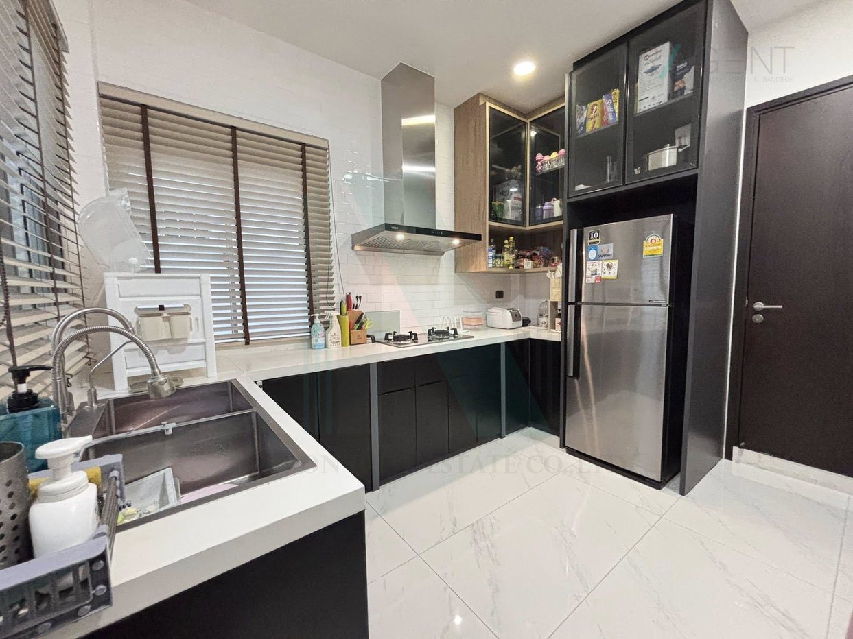 picture For Rent 2-story House PERFECT MASTERPIECE SUKHUMVIT 77 4 bedroom 4 bathroom - 4/8