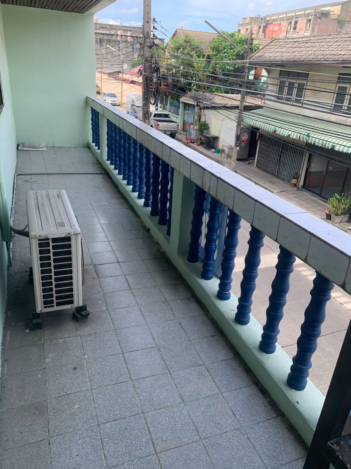 รูป ขายบ้านทรงอาคารพาณิชย์ พร้อมหอพัก 12 ห้อง - รูปที่ 7/10