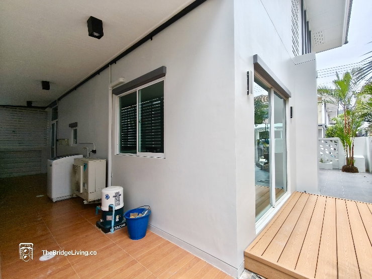 picture Freshly renovated 3BR home near BISP Kohkaew - 4/13