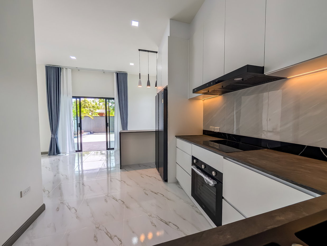รูป Pool Villa for Sale Huay Yai East Pattaya - รูปที่ 8/25