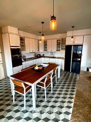 Condos for sale : 1-BR Condo The Breeze Beach Side, Bangsaray | 4th Floor, 32 Sqm (ID 1286651)