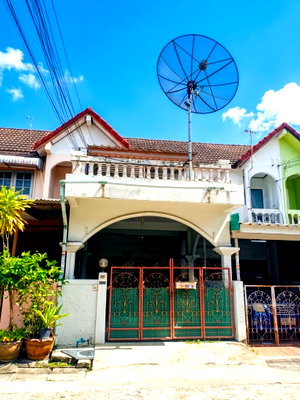 ทาวน์โฮม วิทยาลัยเทคโนโลยีธนบุรี : ขายบ้านทาวน์เฮาส์ ซอยเศรษกิจ11 บางแค ใกล้เดอะมอลล์บางแค 2นอน 2น้ำ ขายเพียง 2,090,000 บาท