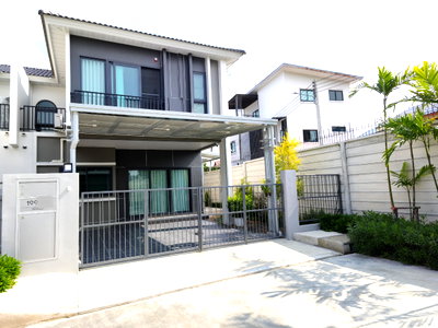 Twin houses for rent : HOT DEAL: Modern 4Bedrooms Near Regent/Rugby International School for Rent
