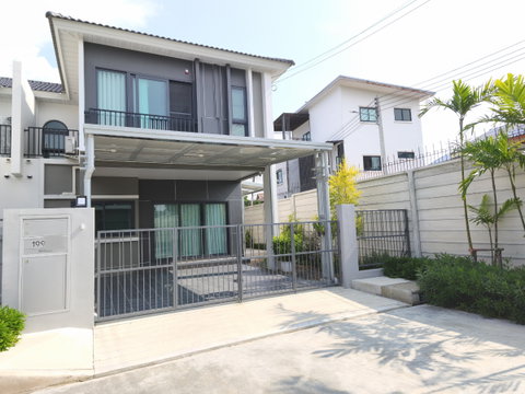 HOT DEAL: Modern 4Bedrooms Near Regent/Rugby International School for Rent