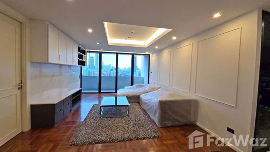 Sale with tenant 6446520
