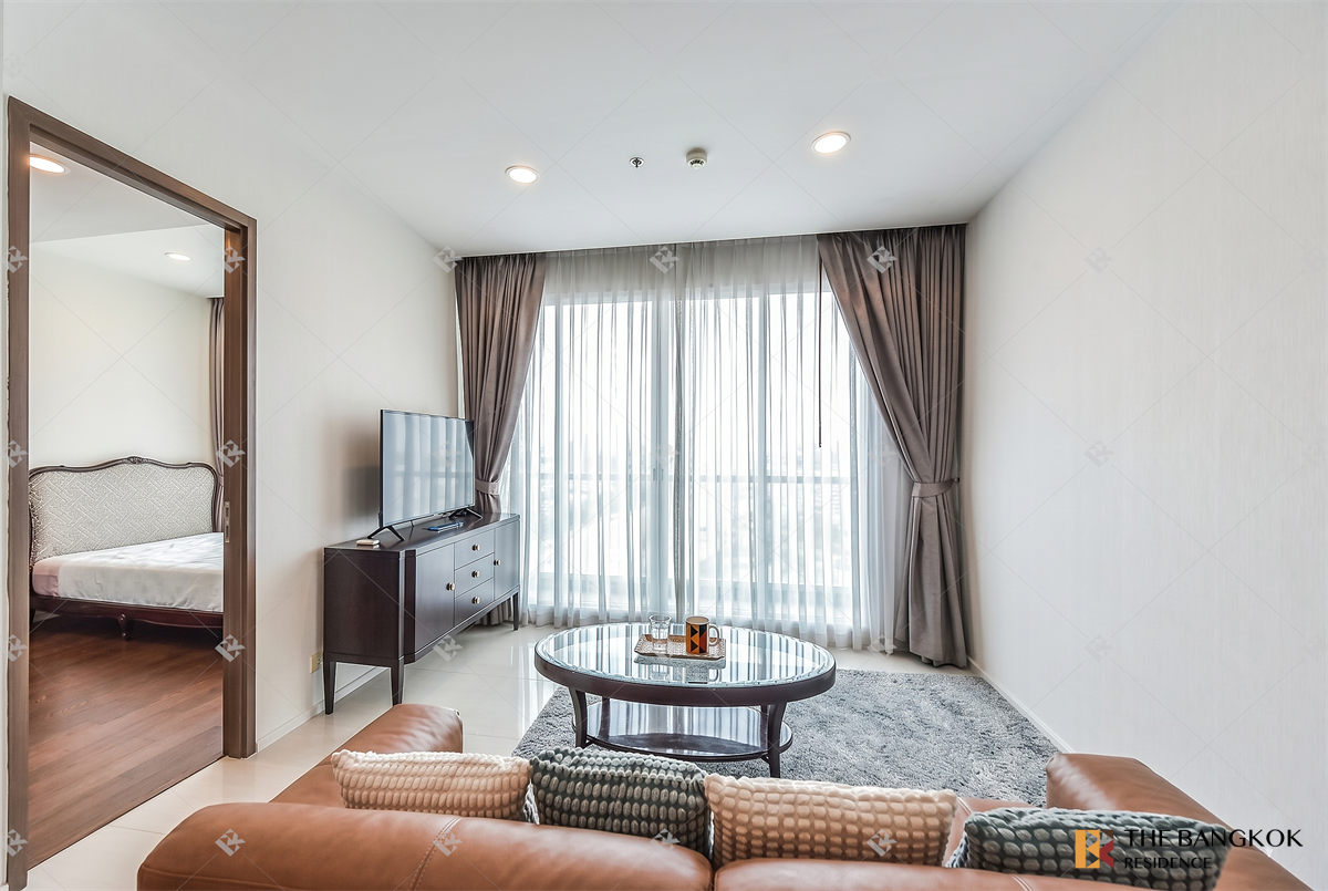 picture Ready-to-move-in, Prime Location Condo Menam Residences - 5/10