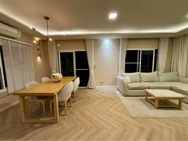 รูป HR3500ให้เช่าบ้านเดี่ยว มัณฑนา อ่อนนุช - วงแหวน 5 บิวท์อินหรูทั้งหลัง สภาพใหม่เอี่ยมพร้อมเข้าอยู่ ตกแต่งบิวท์อิน สังคมดี เพื่อนบ้านน่ารัก - รูปที่ 23/27