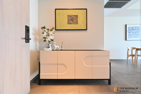 The Lofts Asoke Book quickly before the room is gone!! near MRT Phetchaburi Station