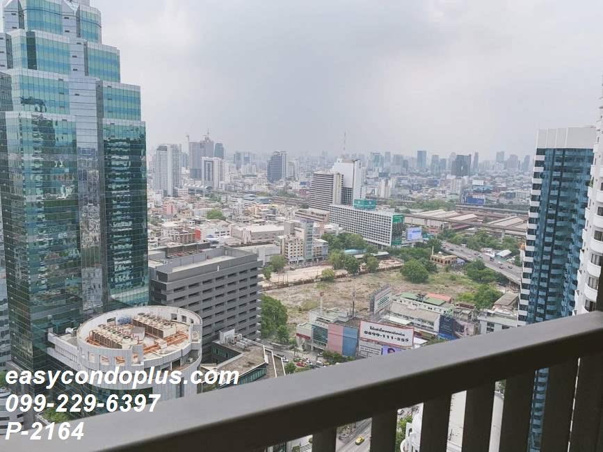รูป P-2164 ไลฟ์ วัน ไวร์เลส ️ คอนโดสตูดิโอชั้นสูง วิวเมืองสวย เฟอร์นิเจอร์และเครื่องใช้ไฟฟ้าครบ พร้อมเครื่องซักผ้า เข้าอยู่ได้ทันที!  - รูปที่ 3/7
