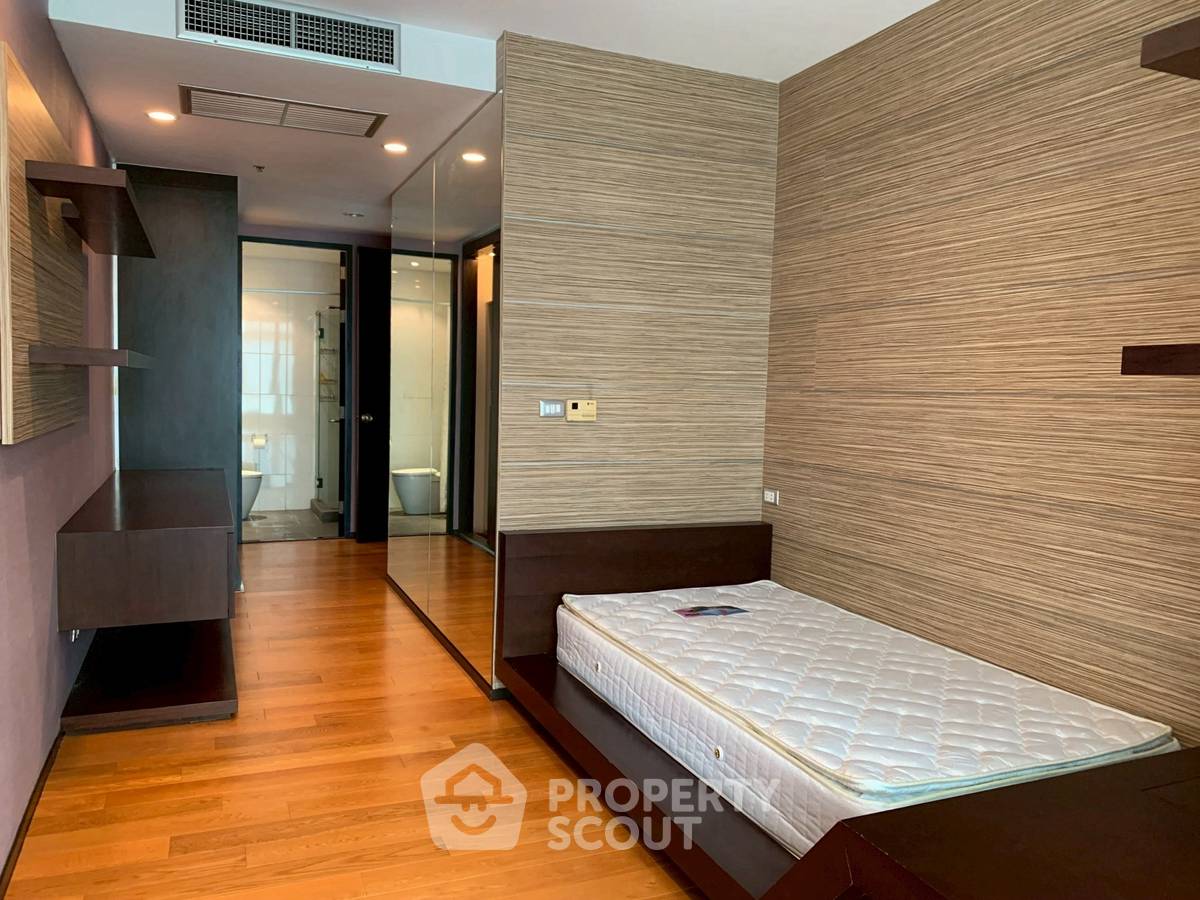 picture 2-BR Condo at The Height Condominium close to Thong Lo (ID 2975771) - 9/10