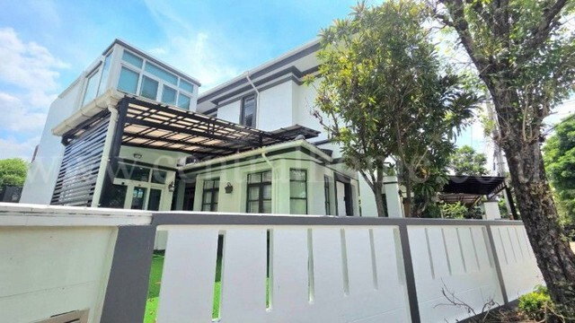 รูป บ้านเดี่ยว โกลเด้นล้านนา รามคำแหง 92 ต่อเติมตกแต่ง พร้อมอยู่ - รูปที่ 2/19