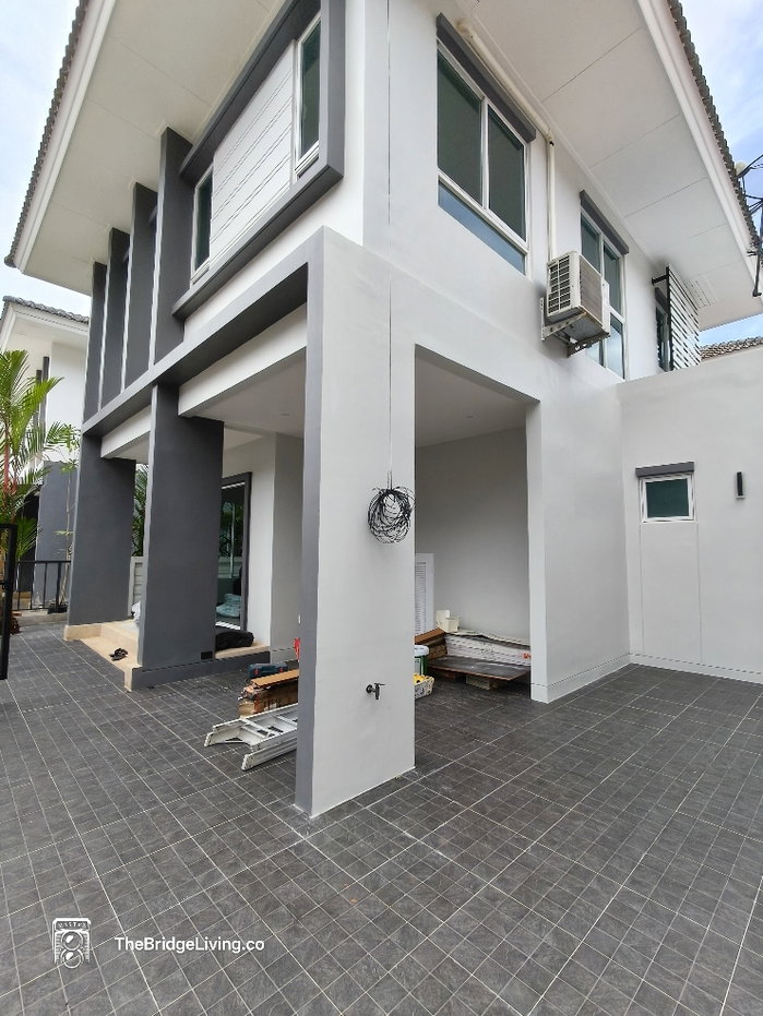 picture Freshly renovated 3BR home near BISP Kohkaew - 3/13