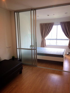 For Rent Condo LUMPINI PLACE SRINAKARIN - HUAMAK STATION Building B, Floor 23,1 bed room, Room size 26 sqm