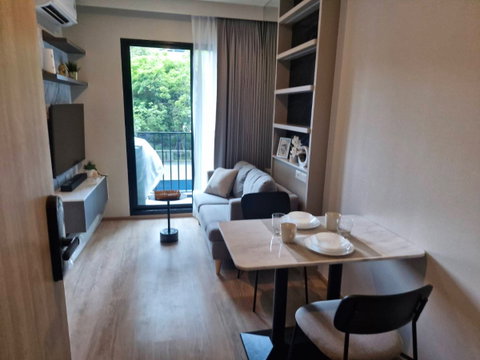 Nue R9. 1bed 30sqm. Line id: @pfagent