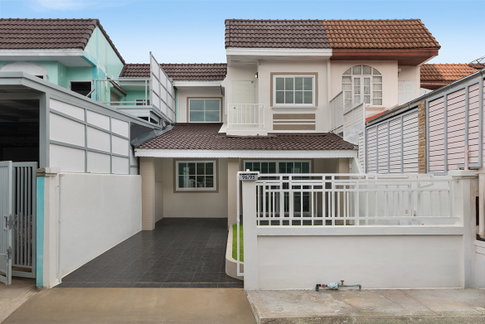 บ้านแฝด 2 ชั้น รีโนเวทใหม่ หมู่บ้านบัวทอง 2 บางใหญ่-เซ็นทรัลเวสท์เกต โซนน้ำไม่ท่วม งานระบบใหม่ทั้งหลัง