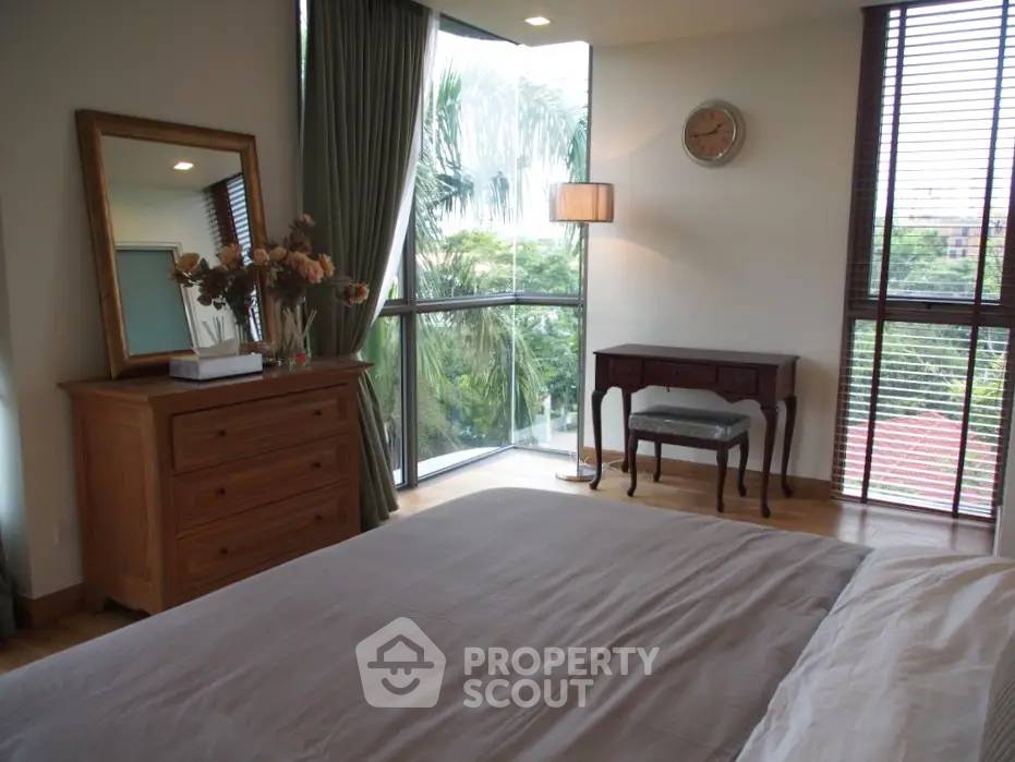 picture 2-BR Condo at Downtown Sukhumvit 49 near BTS Phrom Phong (ID 2973441) - 4/9