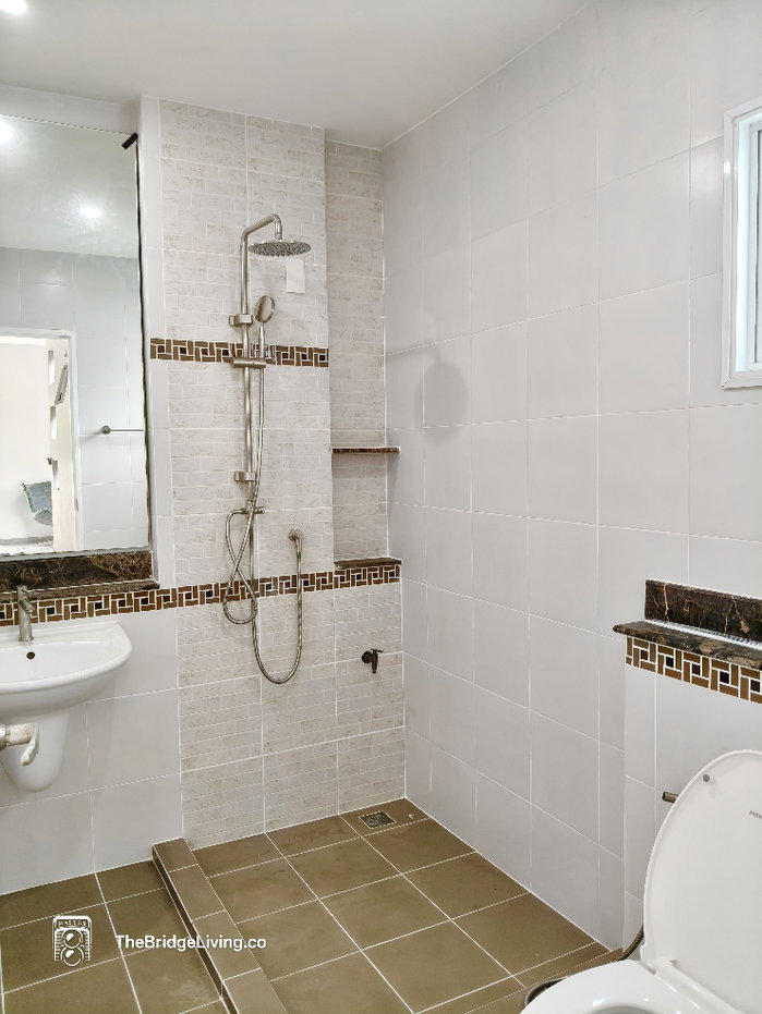 picture Freshly renovated 3BR home near BISP Kohkaew - 12/13