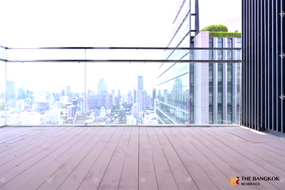 คอนโดให้เช่า : Q1 Sukhumvit ใกล้ BTS สถานีนานา