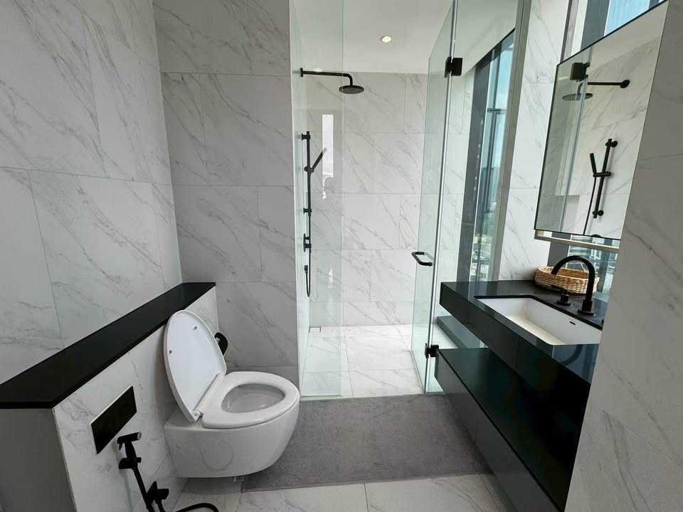 รูป LTHC15649 – Luxury Pet-Friendly Condo for Rent Sathorn | Modern Residence | Near BTS Saint Louis | 78,000 THB | คอนโดหรูให้เช่า สาทร เลี้ยงสัตว์ได้ ใกล้ BTS เซนต์หลุยส์ - รูปที่ 1/6
