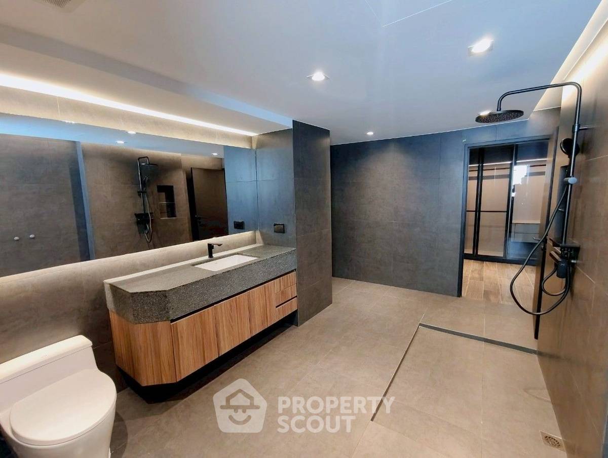 รูป คอนโด 3-ห้องนอน ที่ เพรสซิเดนท์ ปาร์ค คอนโดมิเนี่ยม ใกล้ MRT ศูนย์การประชุมแห่งชาติสิริกิติ์ (ID 2133425) - รูปที่ 29/30