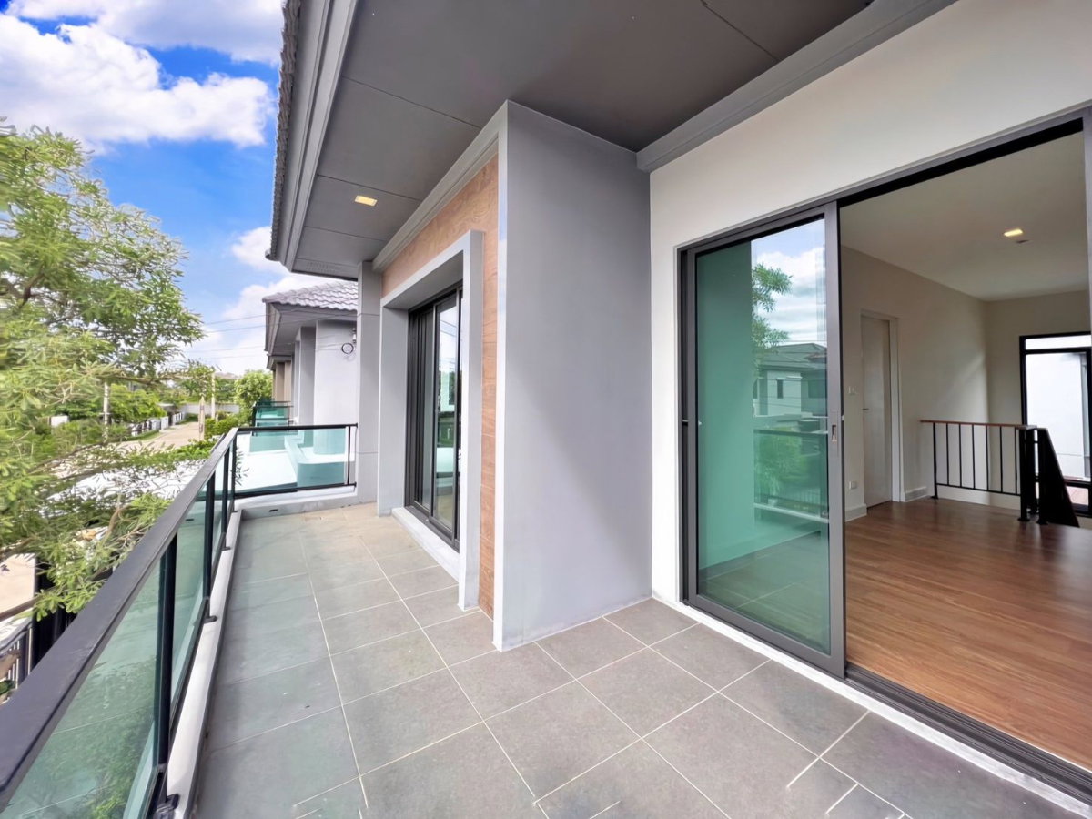 รูป ขาย บ้านใหม่ไม่เคยเข้าอยู่!! เวนิว พระราม 9 (VENUE RAMA 9)  🏡 4 ห้องนอน รองรับผู้สูงอายุ 200+ ตารางเมตร โครงการคุณภาพจาก SC ASSET - รูปที่ 13/19
