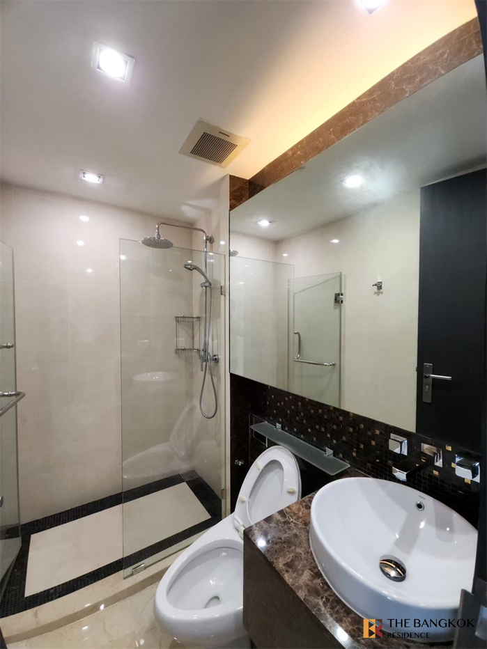 picture The Address Sukhumvit 61 near BTS Ekkamai Fully Equipped Facilities - 1/10