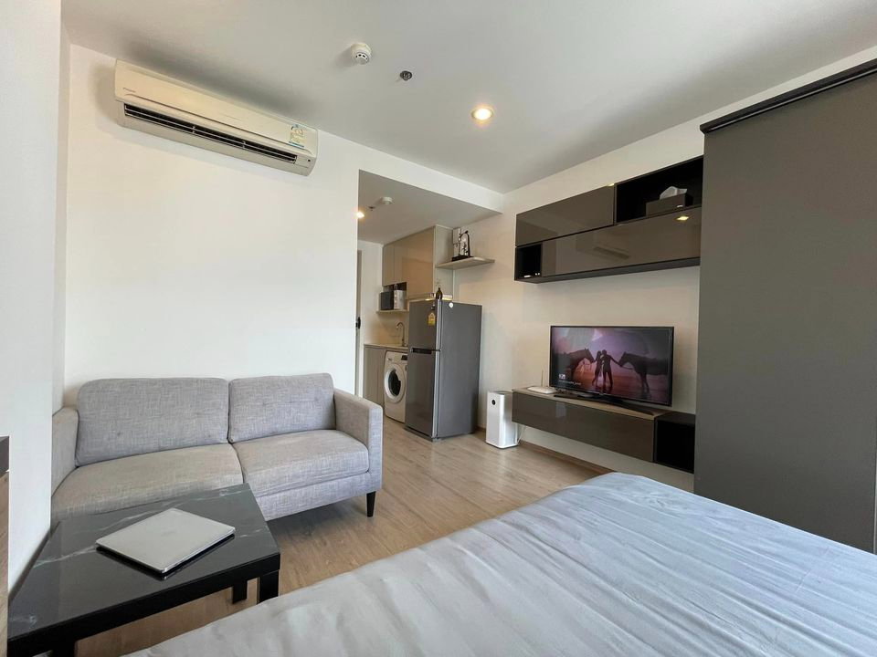 รูป Ideo Q Chula Samyan【𝐒𝐄𝐋𝐋 & 𝐑𝐄𝐍𝐓】🔥ห้องสวยลุคสมาร์ท จัดพื้นที่ได้อย่างคุ้มค่าและน่าใช้งาน🔥 ติดต่อไลน์ไอดี: @hacondo - รูปที่ 3/10