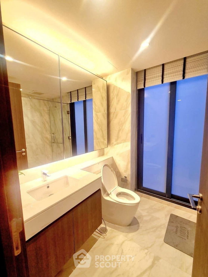 picture 4-BR Townhouse at Quarter 31 near MRT Phetchaburi (ID 2975630) - 8/16