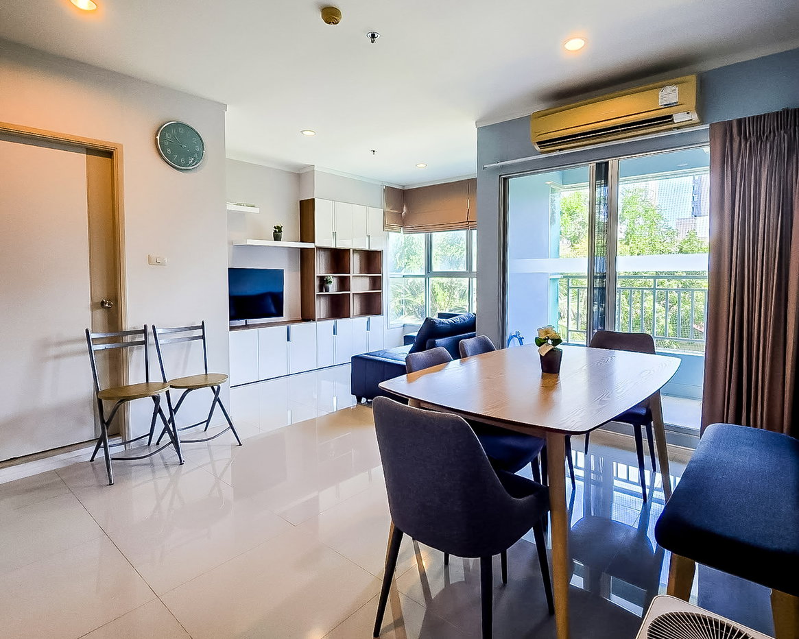picture Lumpini Park Beach Jomtien 2 Bedroom Condo for Sale - 1/13