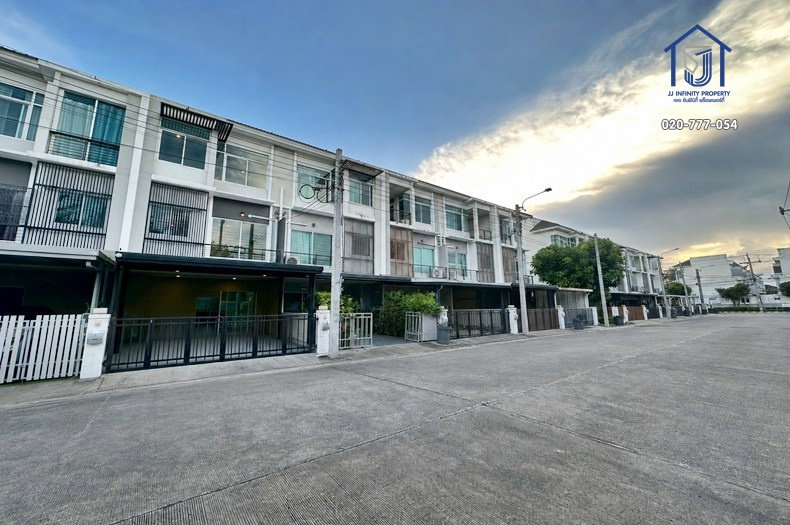 รูป ขายทาวน์โฮม 3 ชั้น เดอะ เมทโทร รัตนาธิเบศร์  ซอยไทรม้า 7  ใกล้ MRT ไทรม้า - รูปที่ 2/19