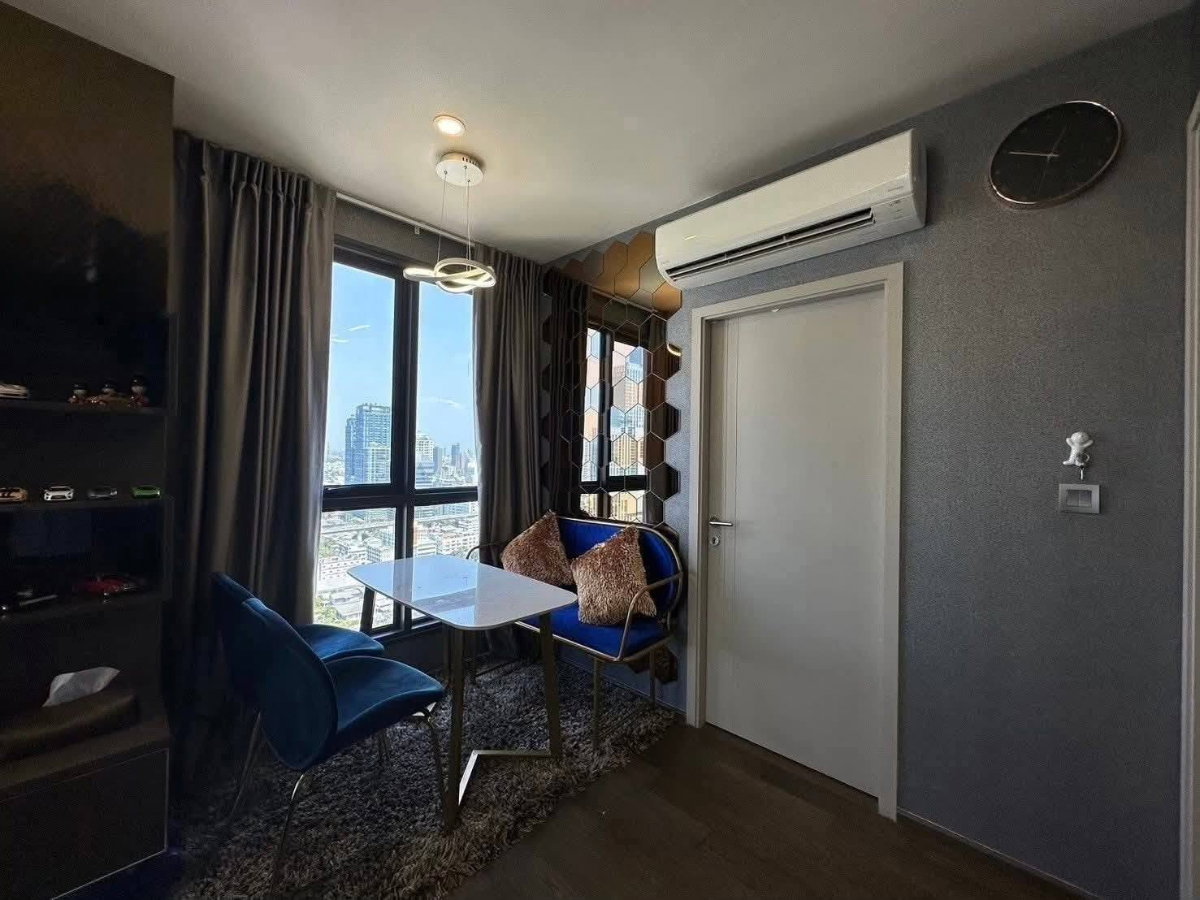 รูป 2Bed ห้องตกแต่งสุดเริ่ด!! พร้อมลิฟต์ส่วนตัว ราคาพิเศษ ให้เช่า Ideo Q สยาม-ราชเทวี เฟอร์ครบ พร้อมเข้าอยู่ - รูปที่ 5/10