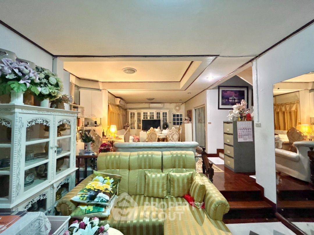 picture 5-BR House near MRT Ratchadaphisek (ID 2976673) - 6/14