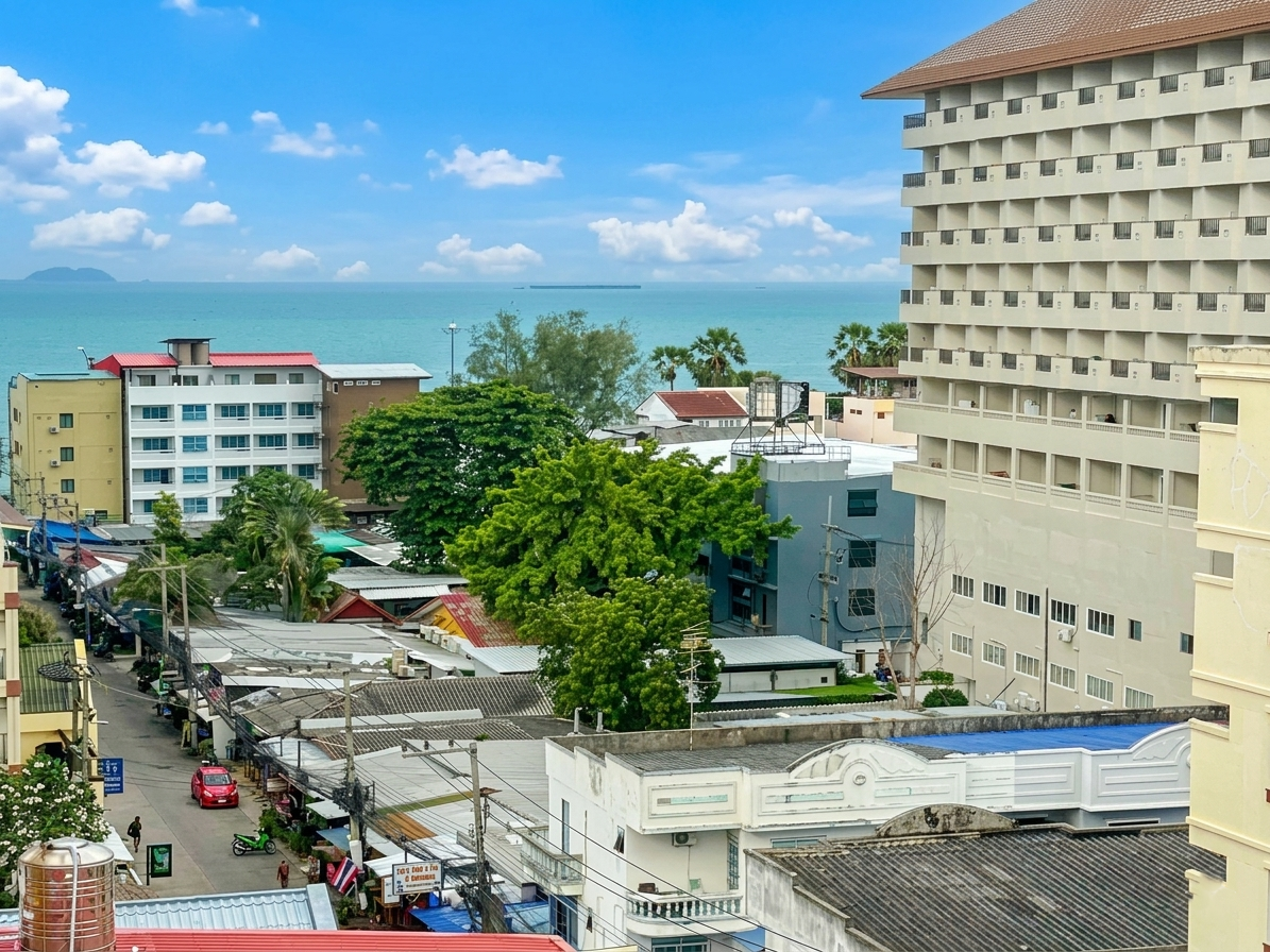 picture Jomtien Thip Condotel Studio Condo for Sale Sea View - 10/10