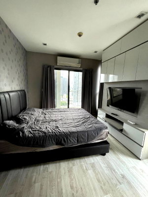 คอนโดให้เช่า : พิเศษ!! 2 Bed ราคาดี ช่วงนี้เท่านั้น ให้เช่า IDEO Mobi พระราม9 ชั้นสูง เฟอร์+เครื่องใช้ไฟฟ้าครบ พร้อมเข้าอยู่ทันที
