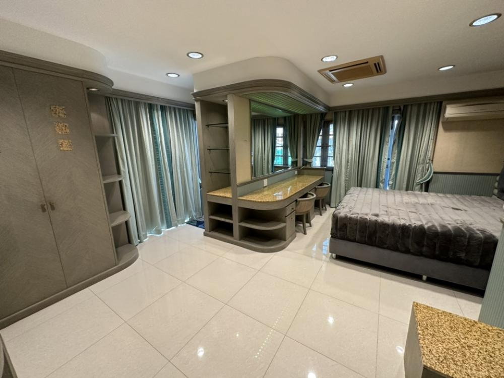 รูป WS7683 🏡✨ ให้เช่าบ้านเดี่ยวหรู ย่านสาทร | พื้นที่ขนาดใหญ่ พร้อมอยู่ ✨🏡 เพียง ราคาเช่าเพียง 189,000 บาท/เดือน - รูปที่ 14/21
