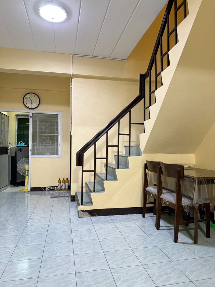 รูป T 1517 ให้เช่า ทาวน์เฮ้าส์ 2 ชั้น ม.นครทอง 3 ใกล้ BTS เคหะฯ บ้านสวย เฟอร์นิเจอร์ครบ พร้อมอยู่ ราคา 8,500 บาท - รูปที่ 6/16