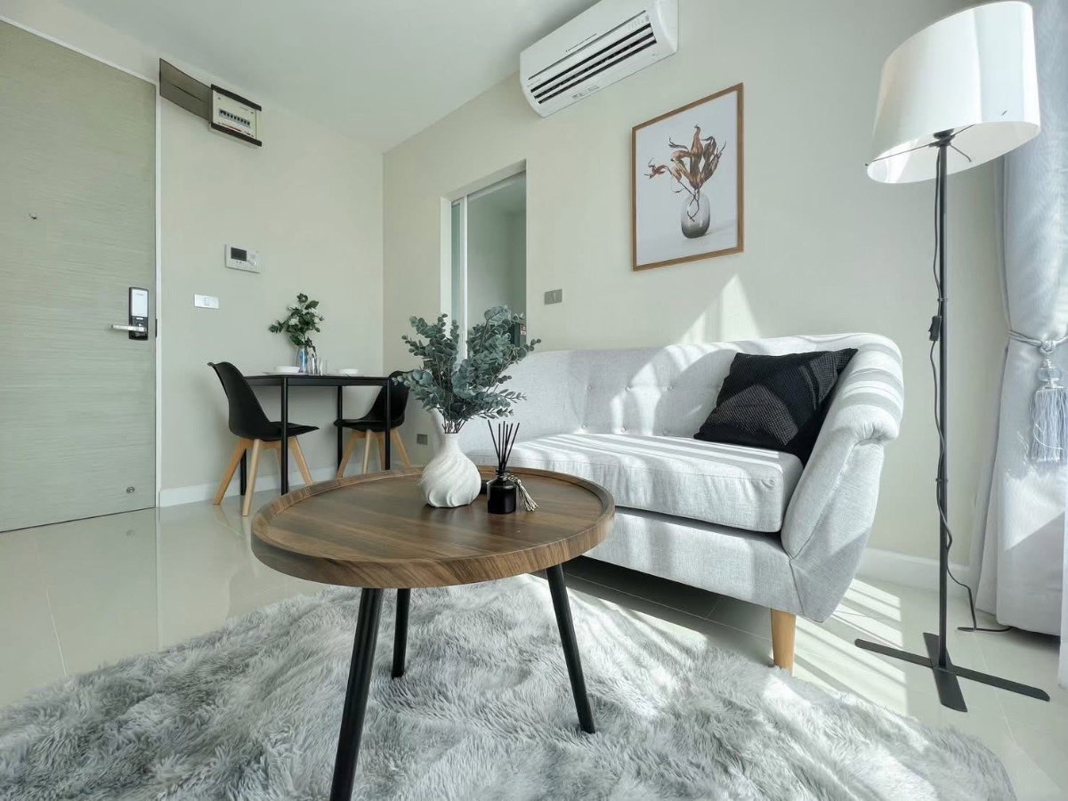 Condo for rent "The Sky Sukhumvit" 8th Floor | 31 sq.m. | Near BTS Udom Suk