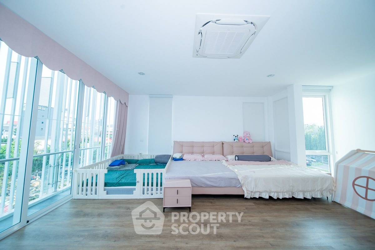 รูป ทาวน์เฮ้าส์ 4-ห้องนอน ใกล้ ARL หัวหมาก (ID 2976655) - รูปที่ 17/26