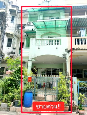Townhouses for sale Bangkok : 🔥 CHEAPEST IN THE PROJECT! For Sale: Large 3-Story Townhome at Lally Ville Pracha Uthit 72, Generous Land Size