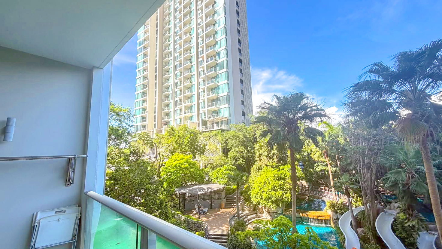 picture Riviera Wongamat Studio Condo for Rent - 10/11