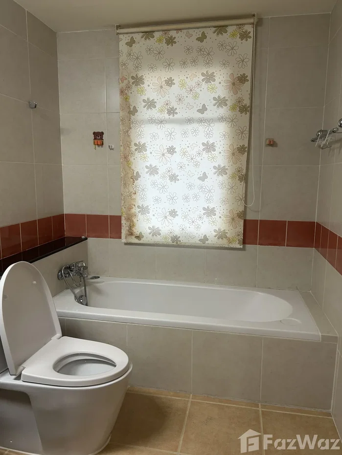 picture Silom Grand Terrace - 1 bedroom corner unit 6448666 - 8/9