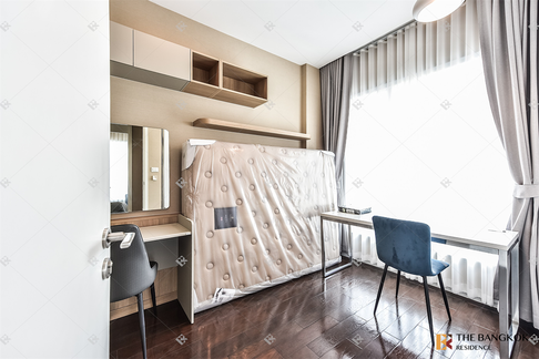 The Saint Residences near MRT Phahonyothin Station Premium Unit Close to All Conveniences