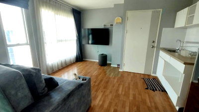 Condos for rent : For Rent Condo LUMPINI VILLE SUKHUMVIT 101/1 - PUNNAWITHI Building , Floor 8,1 bed room, Room size 34 sqm