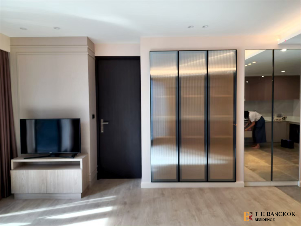 picture The Address Sukhumvit 61 near BTS Ekkamai Fully Equipped Facilities - 2/10