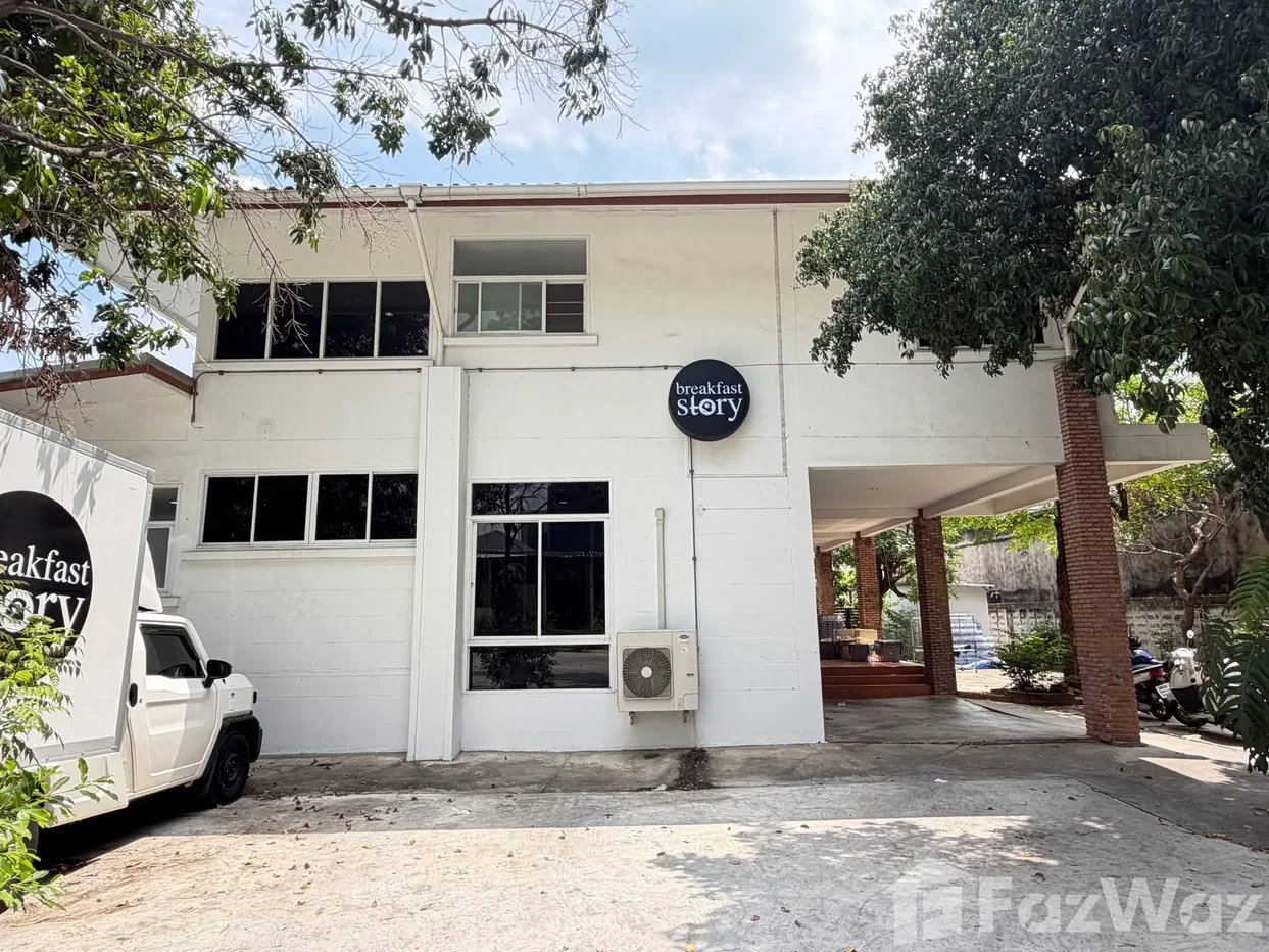 รูป บ้านเดี่ยวให้เช่า 4 ห้องนอน ใน พระโขนงเหนือ, กรุงเทพมหานคร 6440840 - รูปที่ 1/15