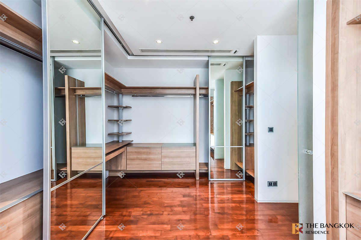 รูป คอนโด Luxury ทำเลใจกลางเมือง โดมัส 16,18 ใกล้ BTS สถานีอโศก - รูปที่ 4/10