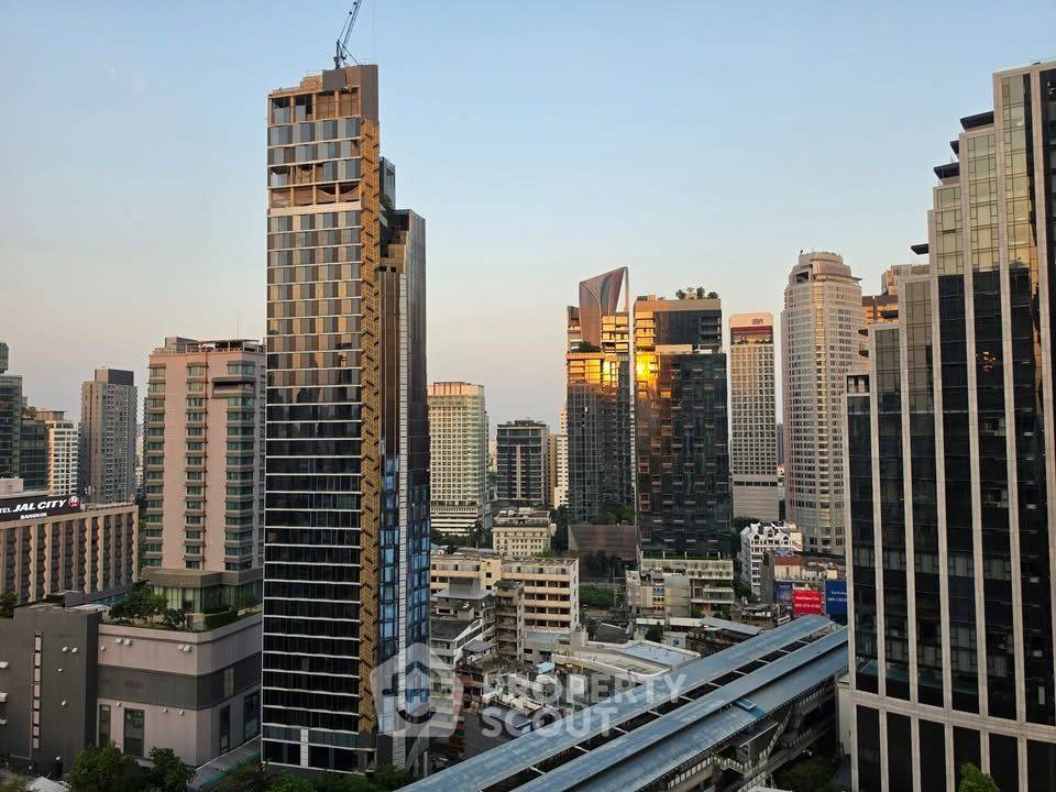 picture Studio Condo at Noble Remix near BTS Thong Lor (ID 2976739) - 4/5