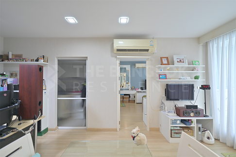 Life@Ladprao 18 Unit Priced Below Market near MRT Lat Phrao Station