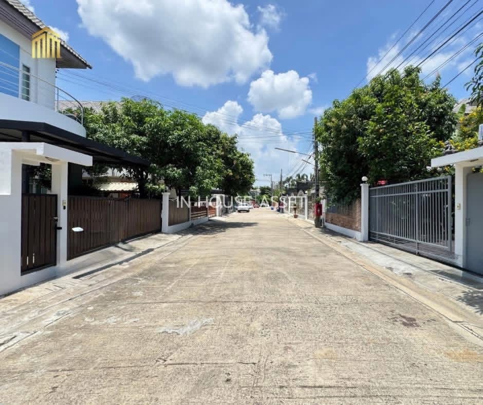 รูป ขายบ้านเดี่ยวขนาดใหญ่ !! โครงการ โนวา เพลส (เนื้อที่ 71 ตร.ว.) เขตทวีวัฒนา ศาลาธรรมสพน์ 30  พุทธมณฑลสาย 2-3 กรุงเทพฯ Nova Place  - รูปที่ 21/21