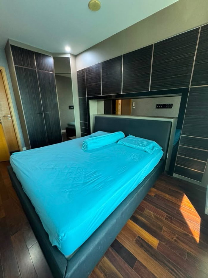 รูป S136 ให้เช่าคอนโด Circle Condominium (เซอร์เคิล คอนโดมิเนียม) 2 ห้องนอน ใกล้ MRT เพชรบุรี ตกแต่ง พร้อมเข้าอยู่ - รูปที่ 4/9